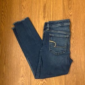 American Eagle jegging crop